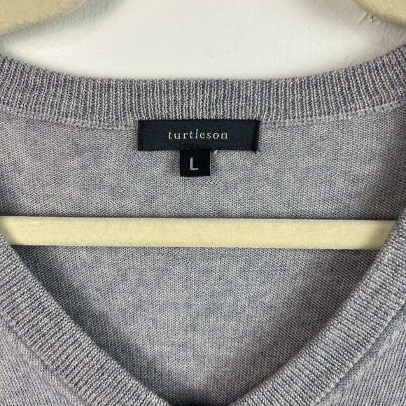 Turtleson Merino Wool‎ Sweater Men’s L Gray V Neck Lightweight Casual Preppy - Picture 5 of 9